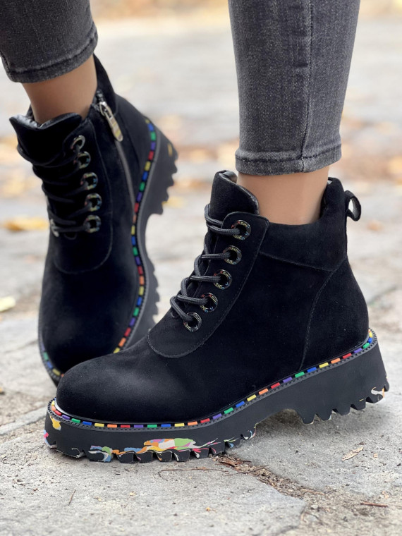 Botki ze skóry naturalnej – styl i wygoda na każdy dzień