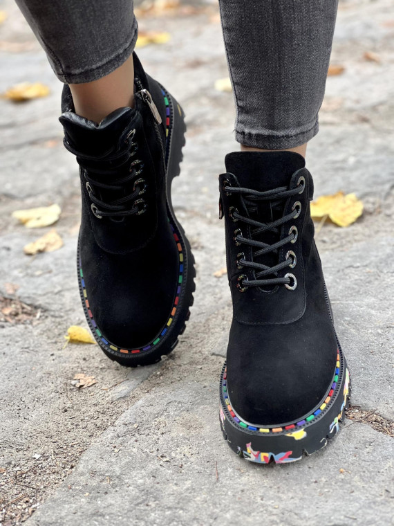 Botki ze skóry naturalnej – styl i wygoda na każdy dzień