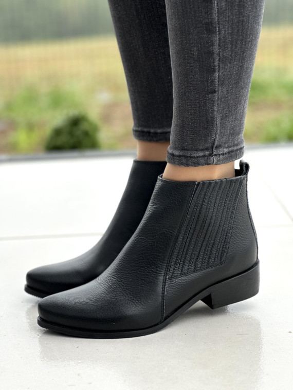 Stylowe kowbojki OLEKSY ze skóry Polskiej produkcji