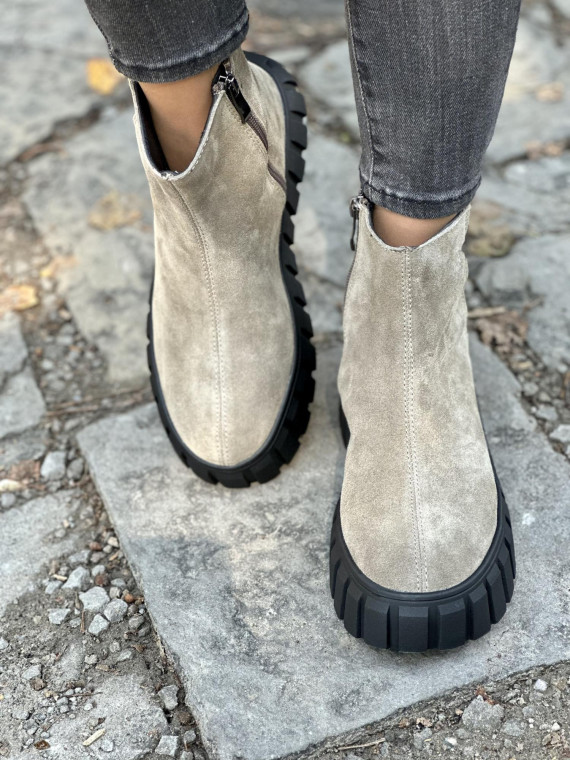 Botki ze skóry naturalnej