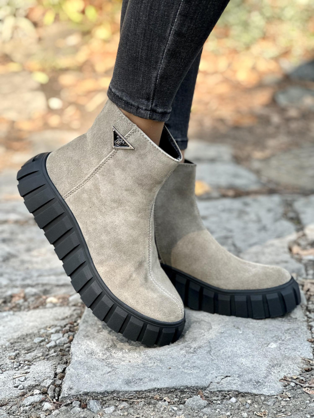 Botki ze skóry naturalnej