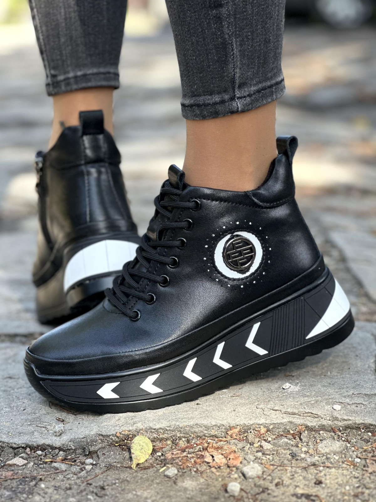 Stylowe botki ze skóry naturalnej