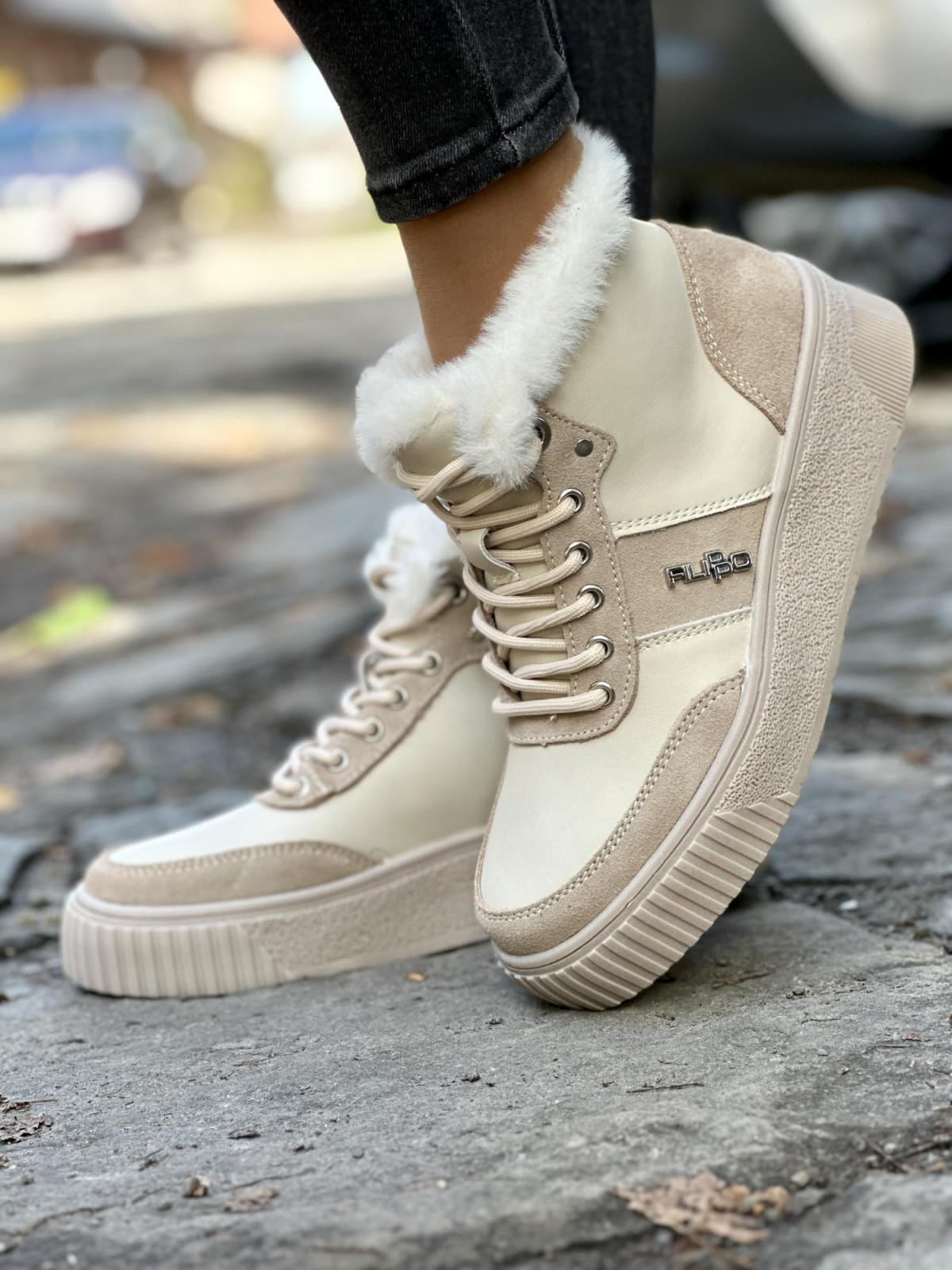 Sneakersy wykonane ze skóry naturalnej