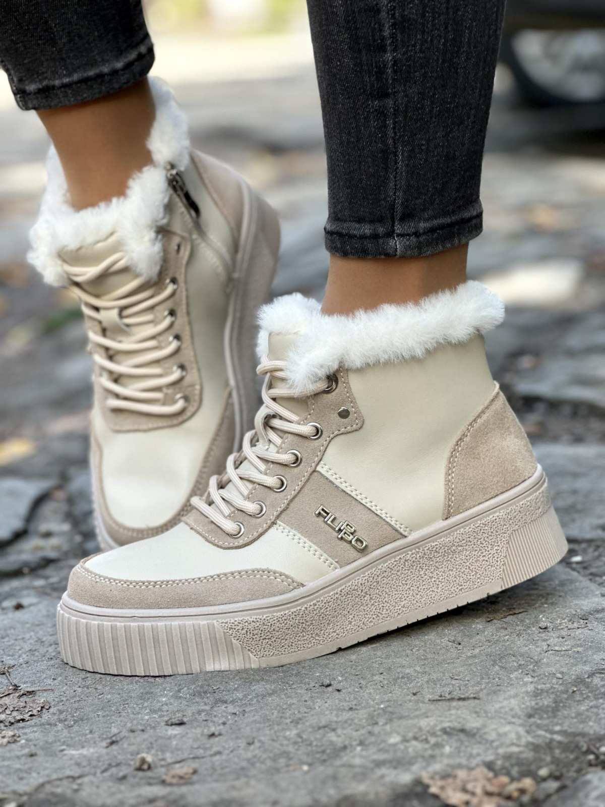 Sneakersy wykonane ze skóry naturalnej