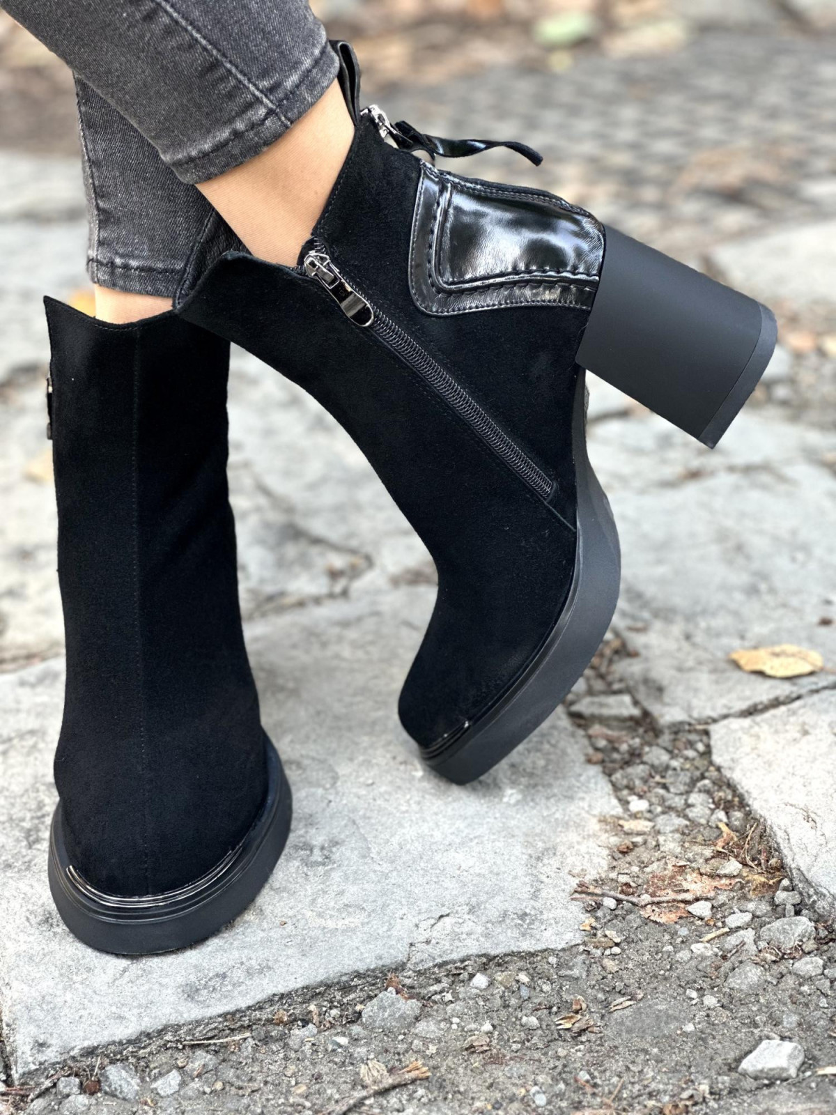 Nowoczesne i stylowe botki ze skóry naturalnej