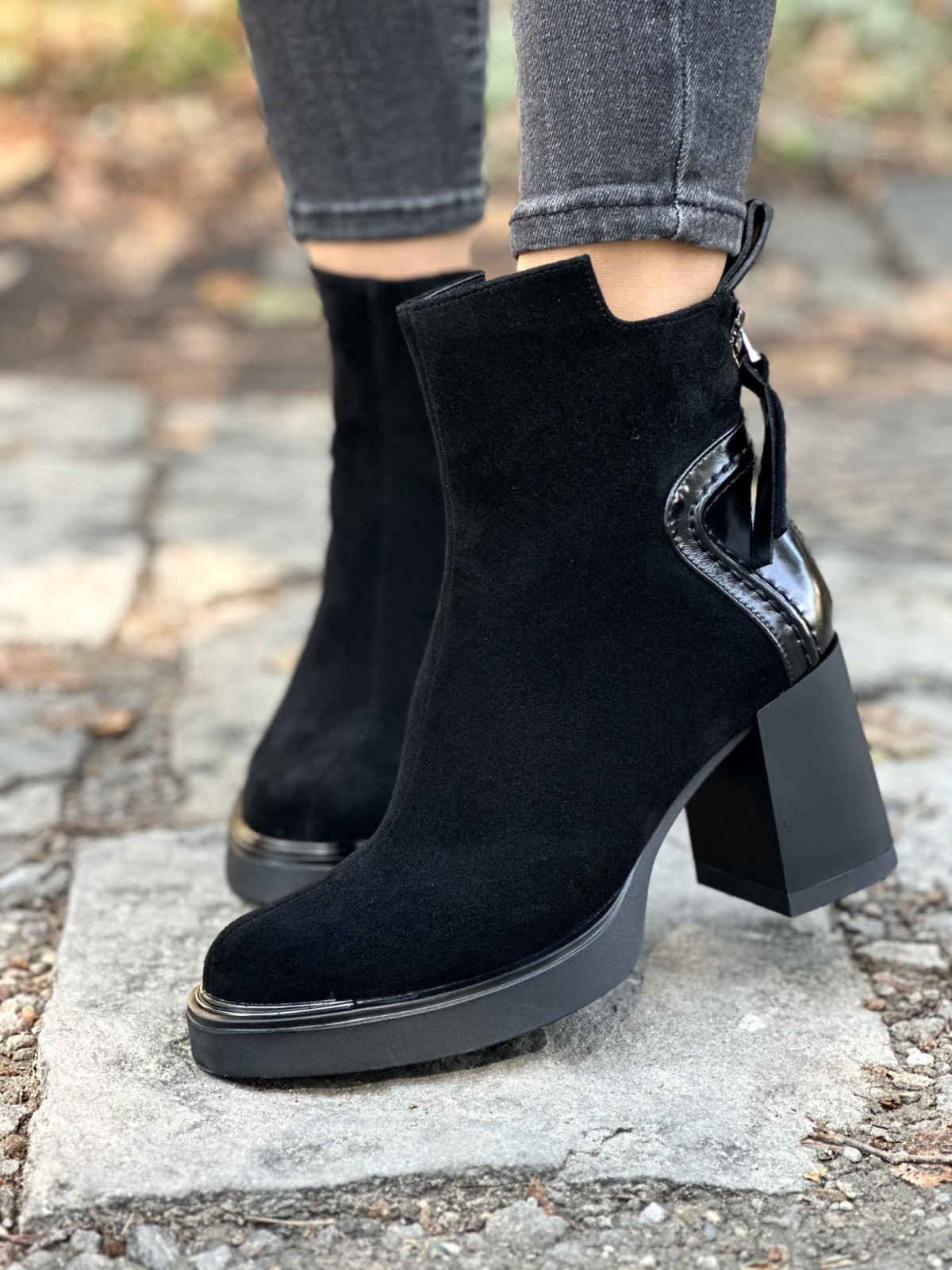 Nowoczesne i stylowe botki ze skóry naturalnej