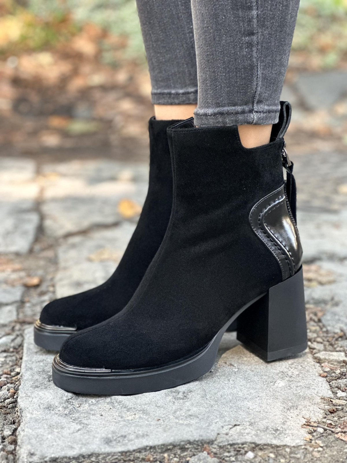 Nowoczesne i stylowe botki ze skóry naturalnej