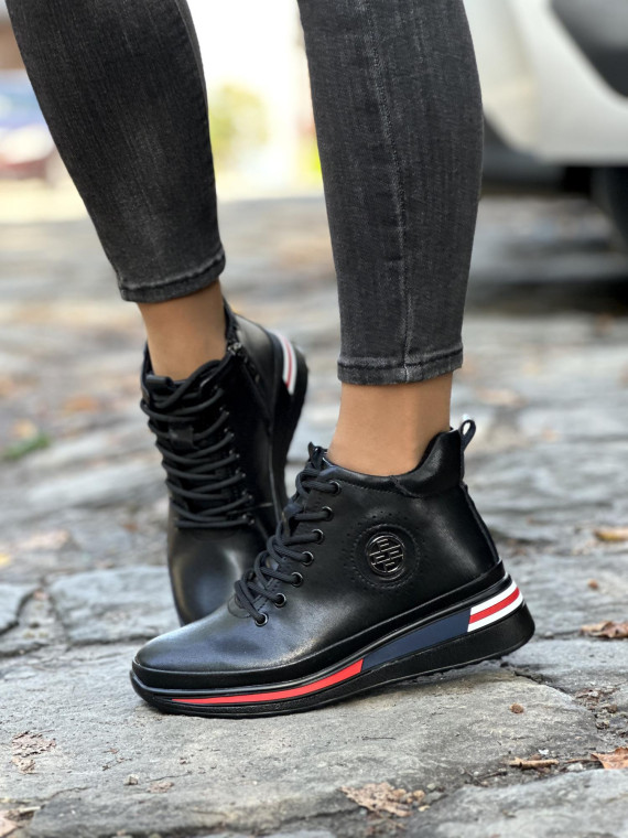 Sneakersy wykonane ze skóry naturalnej