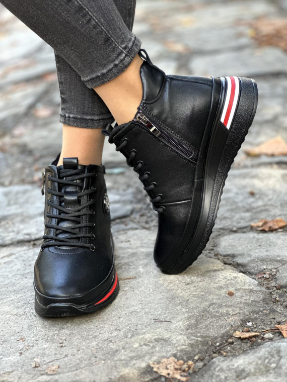 Sneakersy wykonane ze skóry naturalnej