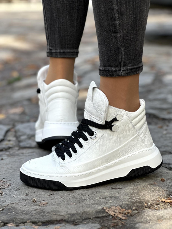 Białe trampki OLEKSY ze skóry Polskiej produkcji