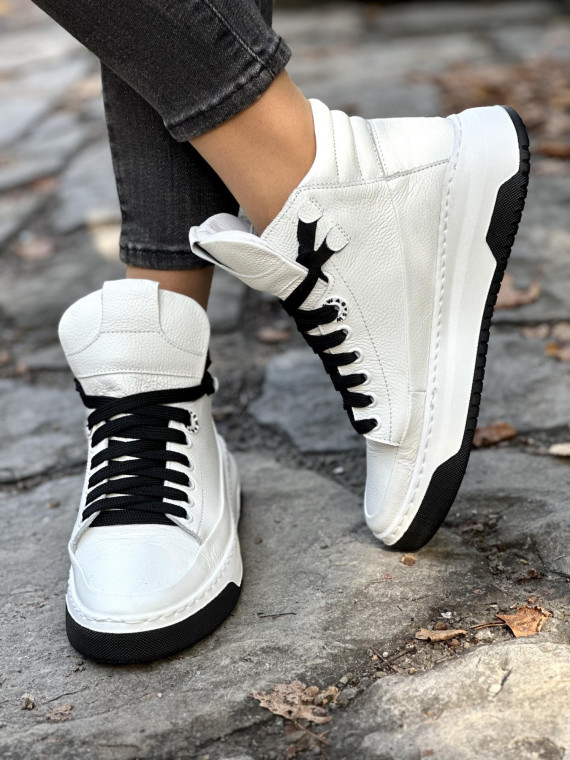 Białe trampki OLEKSY ze skóry Polskiej produkcji