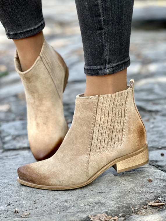 Stylowe kowbojki OLEKSY ze skóry Polskiej produkcji