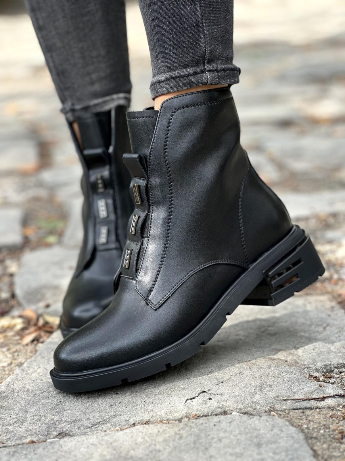 Eleganckie i nowoczesne botki ze skóry naturalnej