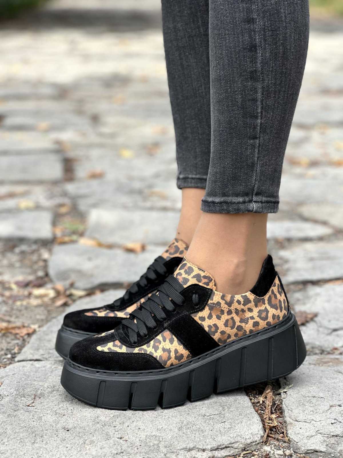 Modne sneakersy OLEKSY ze skóry Polskiej produkcji