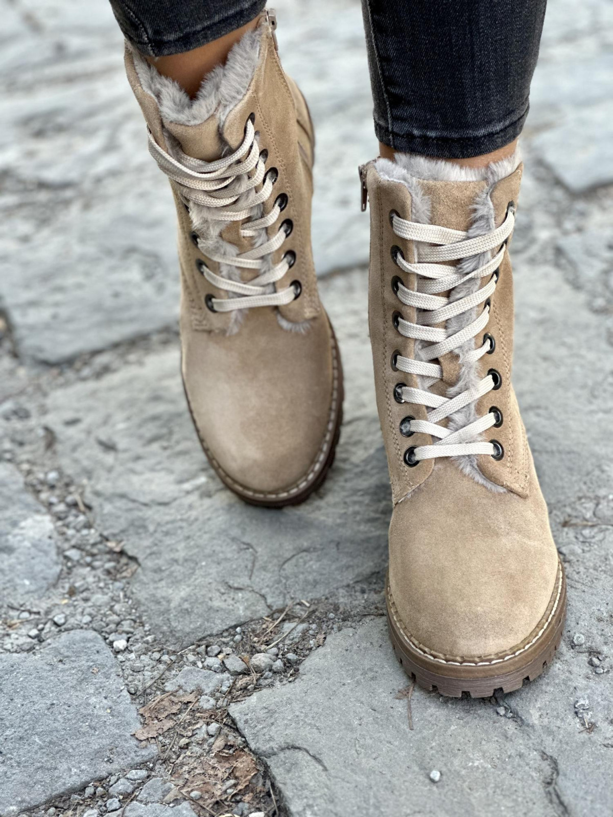 Ocieplane trapery ze skóry naturalnej