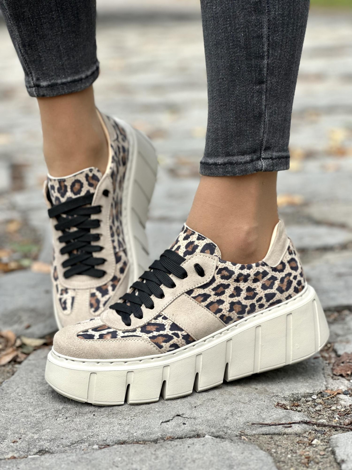 Stylowe sneakersy OLEKSY ze skóry Polskiej produkcji