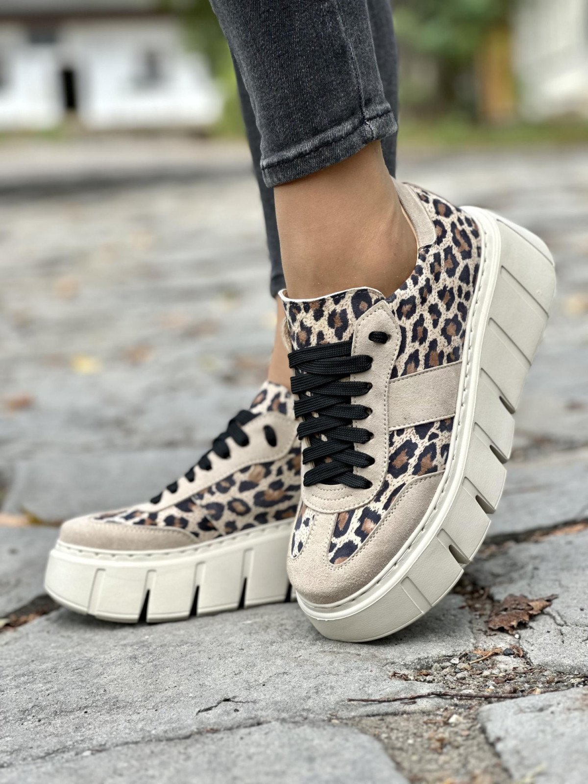 Stylowe sneakersy OLEKSY ze skóry Polskiej produkcji