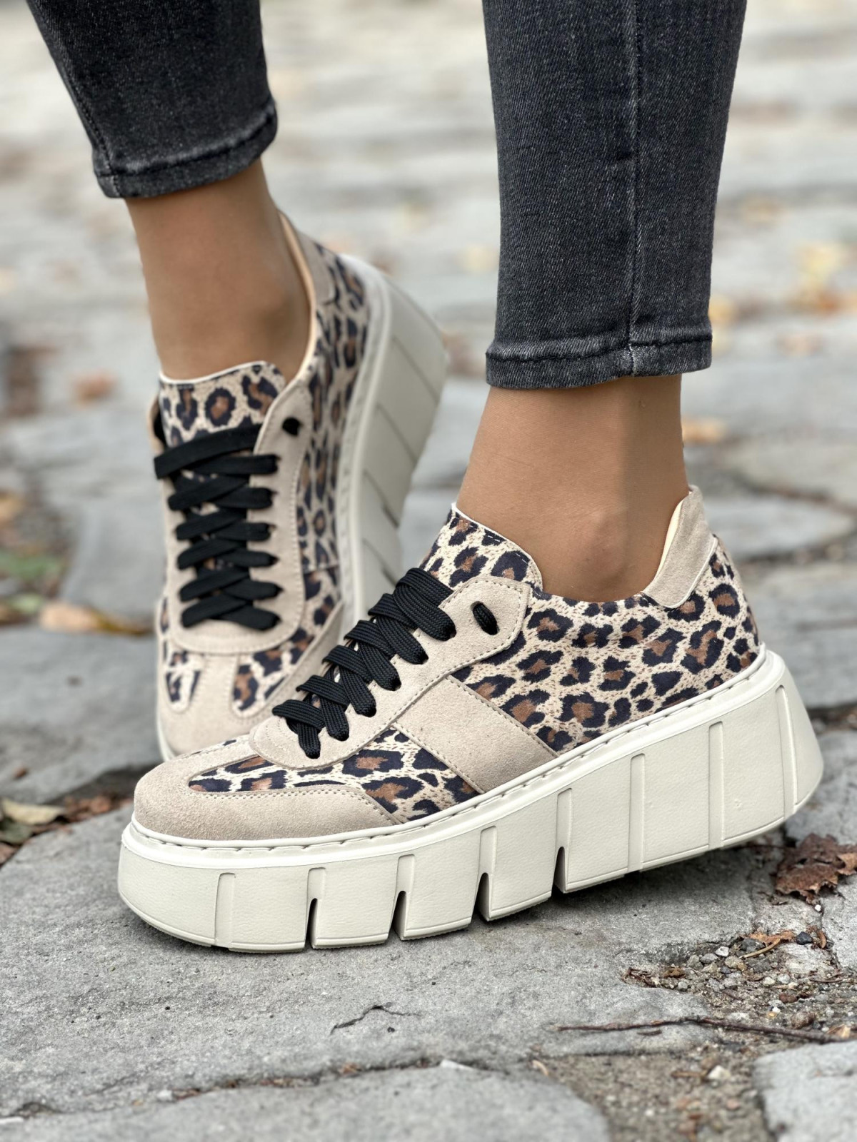 Stylowe sneakersy OLEKSY ze skóry Polskiej produkcji