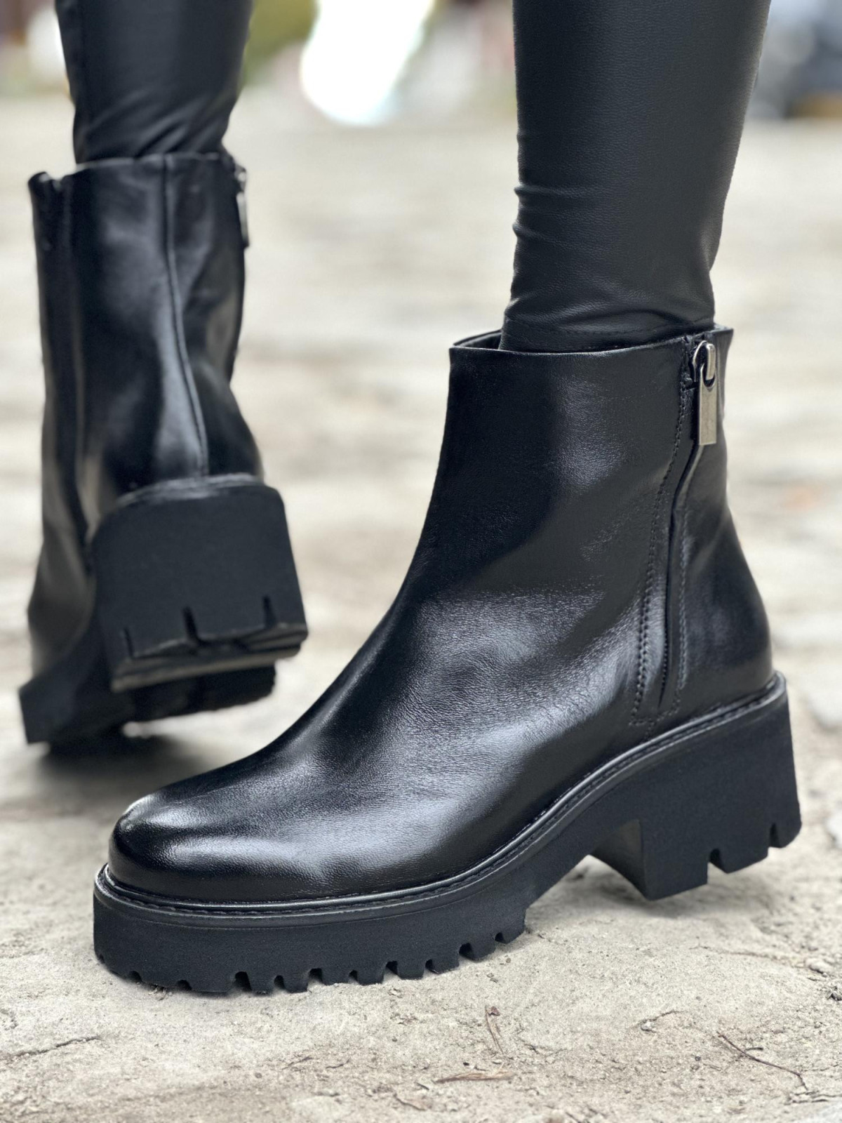 Eleganckie botki ze skóry naturalnej