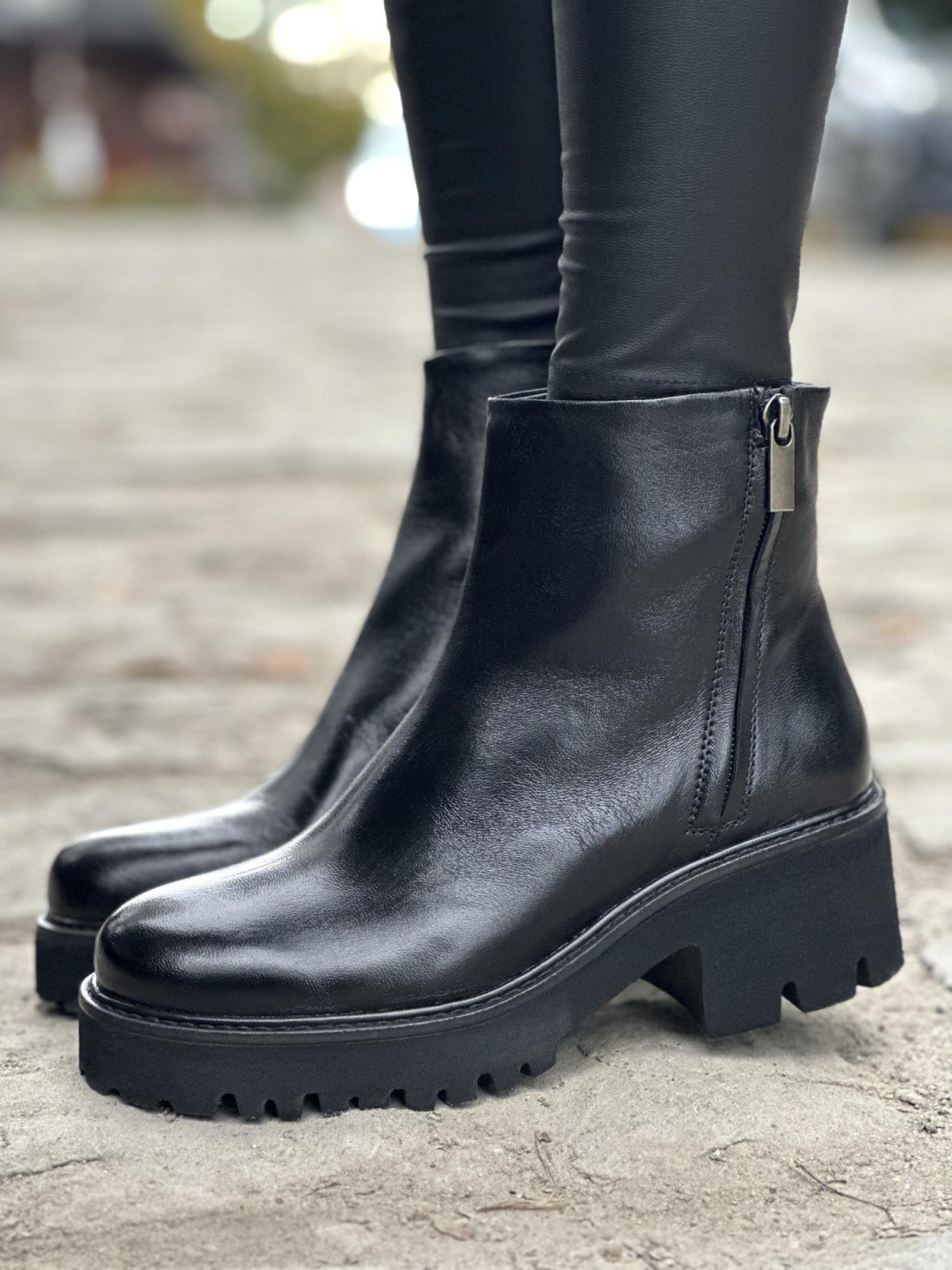 Eleganckie botki ze skóry naturalnej