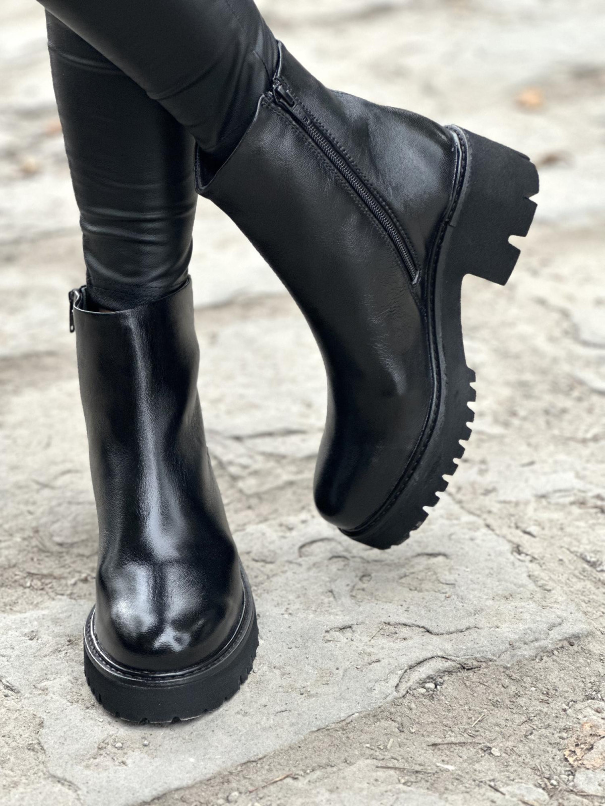 Eleganckie botki ze skóry naturalnej