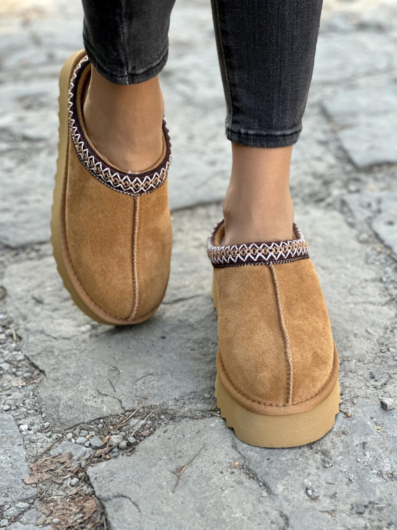 Ciepłe śniegowce wykonane ze skóry naturalnej