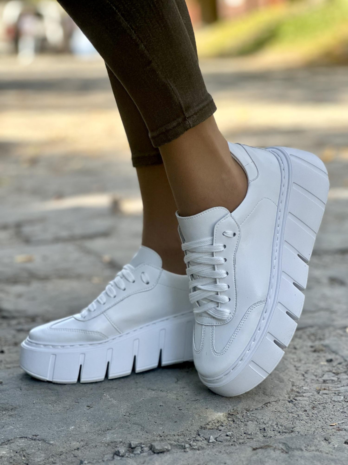 Sneakersy skórzane OLEKSY Polskiej produkcji