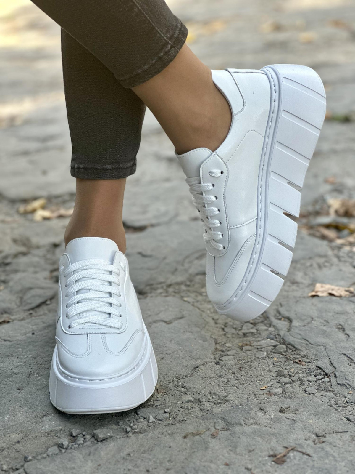 Sneakersy skórzane OLEKSY Polskiej produkcji