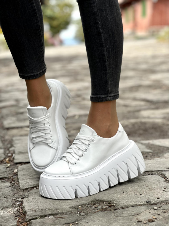 Wyjątkowe sneakersy skórzane OLEKSY Polskiej produkcji