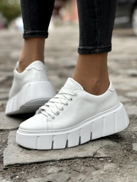 Nowoczesne sneakersy OLEKSY ze skóry Polskiej produkcji