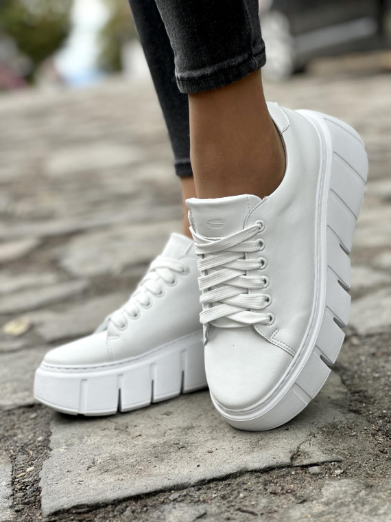 Nowoczesne sneakersy OLEKSY ze skóry Polskiej produkcji