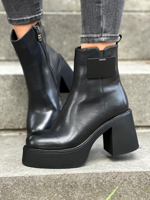 Eleganckie botki ze skóry naturalnej