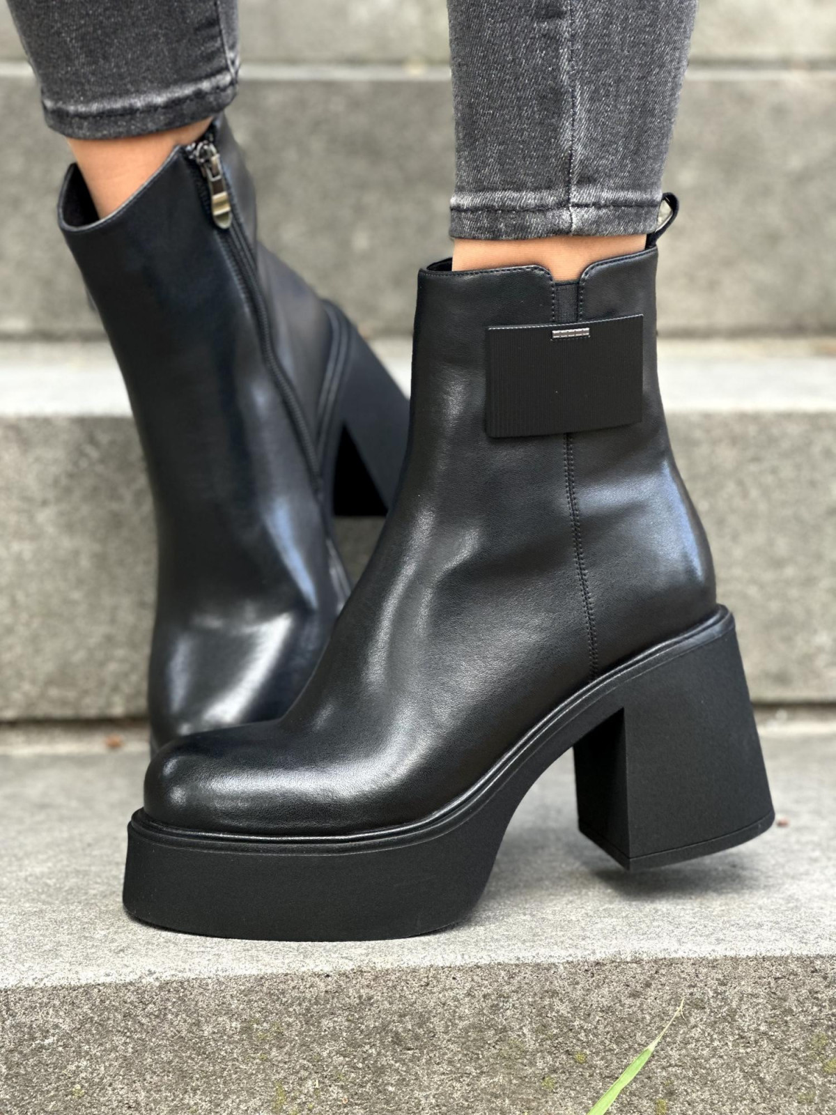 Eleganckie botki ze skóry naturalnej