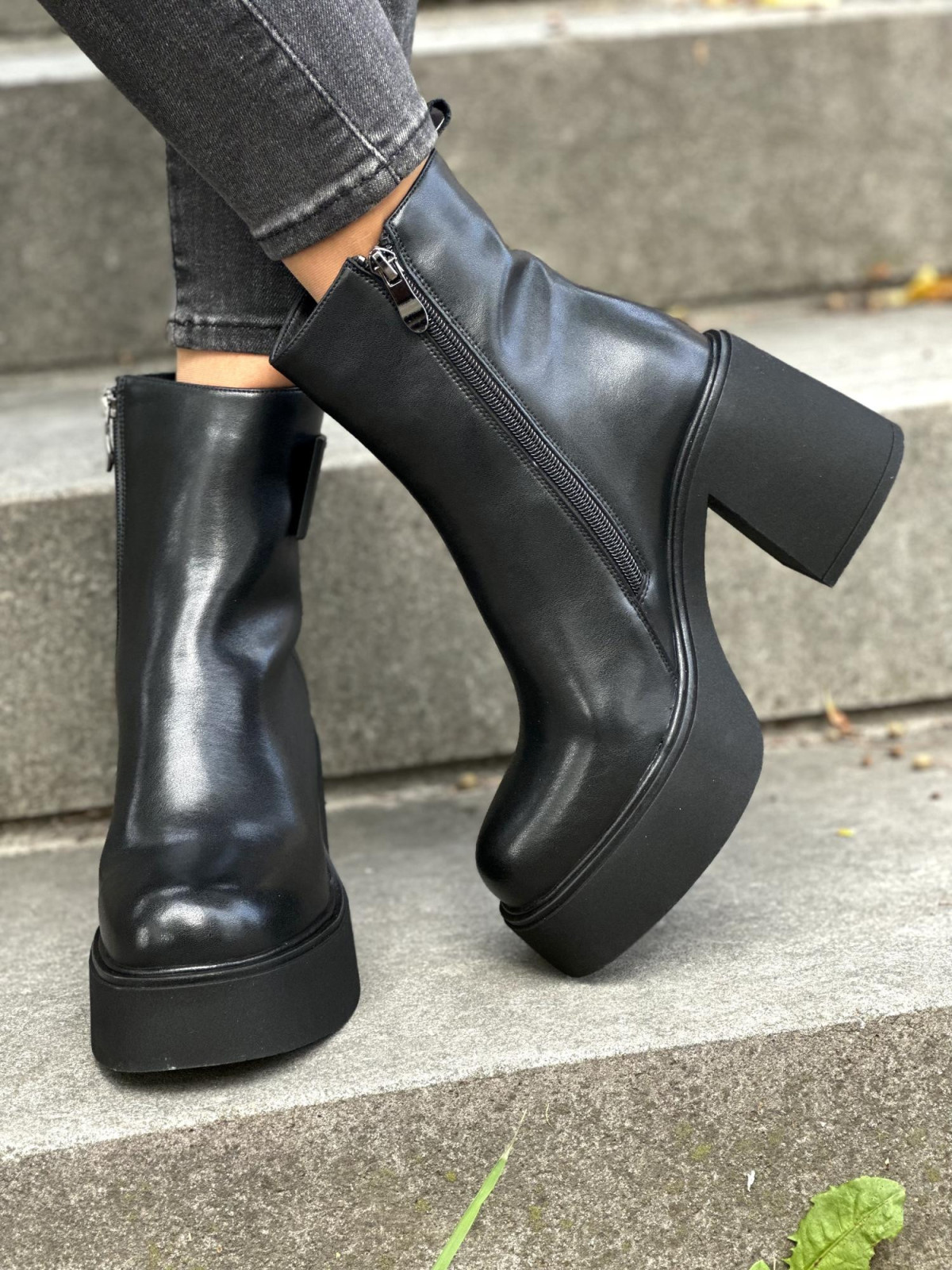 Eleganckie botki ze skóry naturalnej