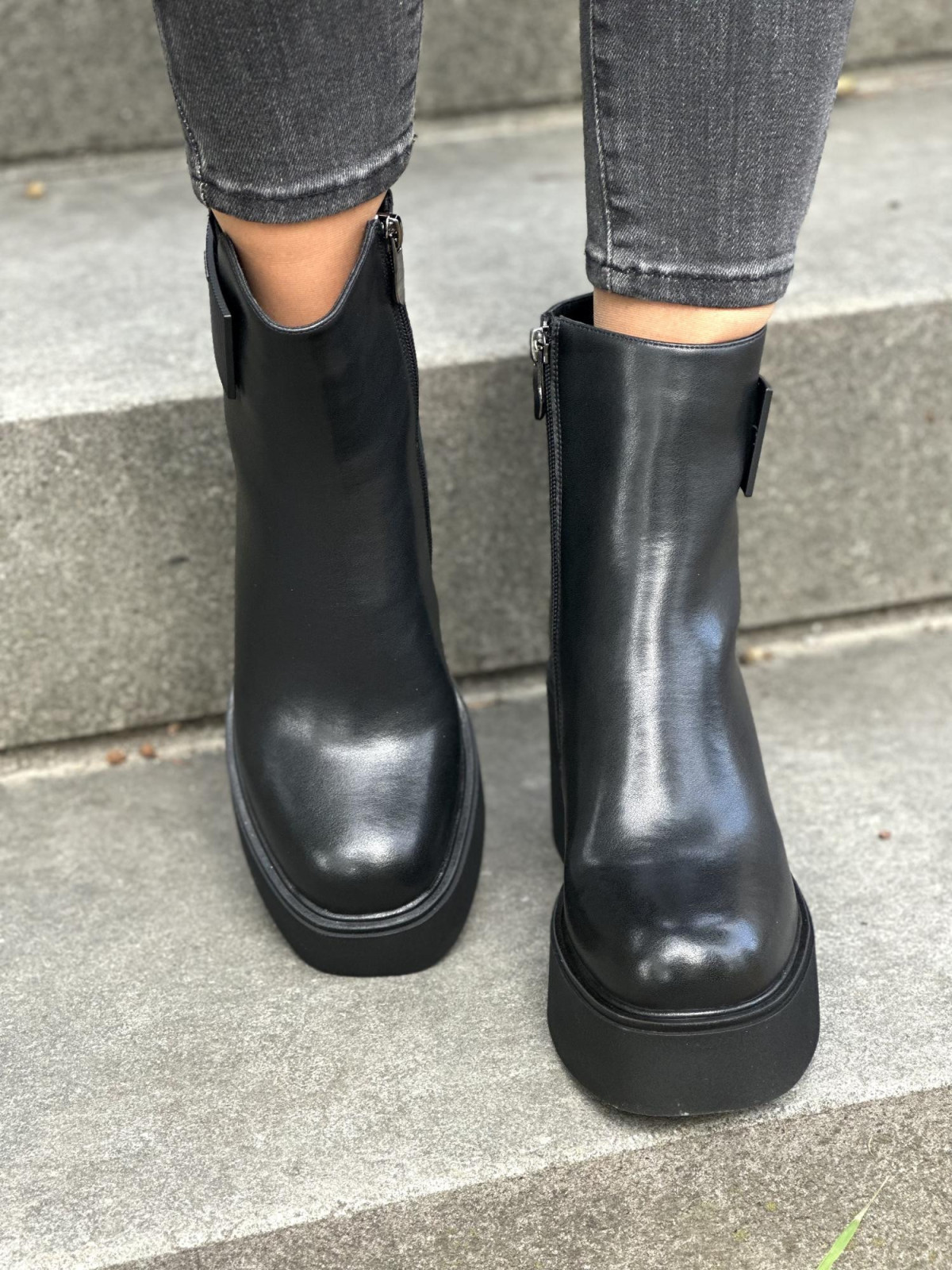 Eleganckie botki ze skóry naturalnej