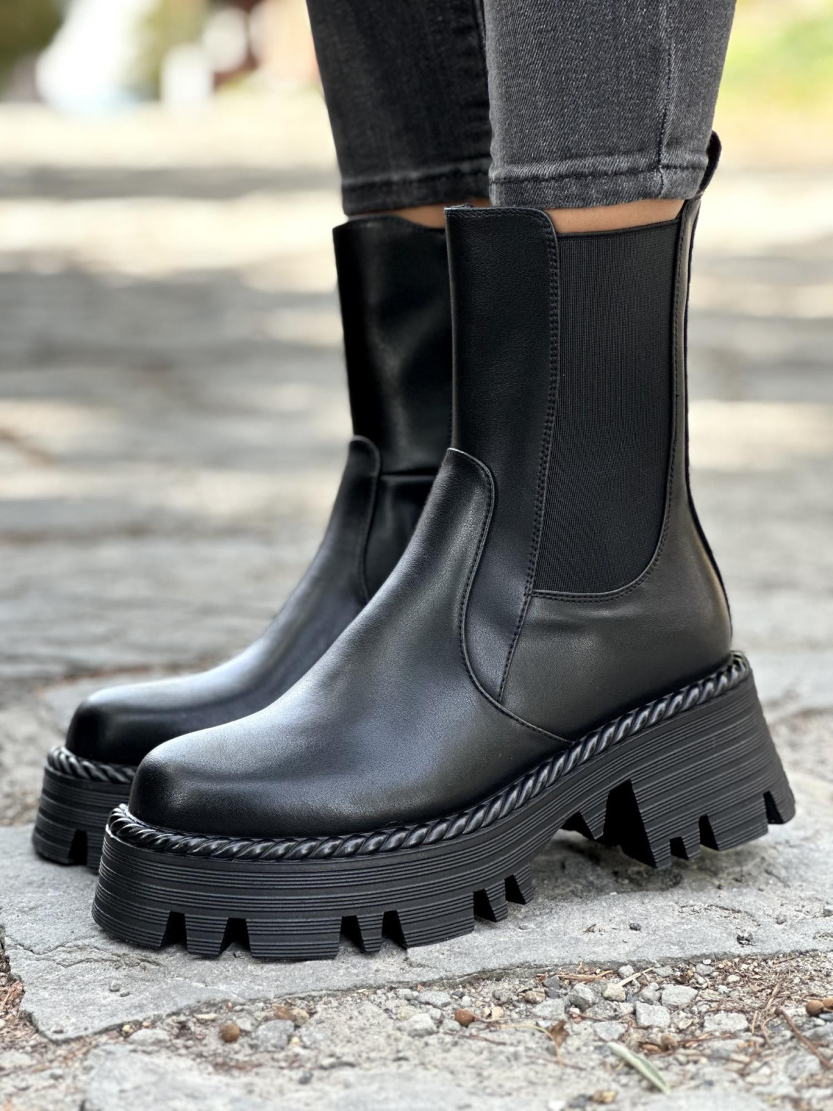 Eleganckie botki ze skóry naturalnej