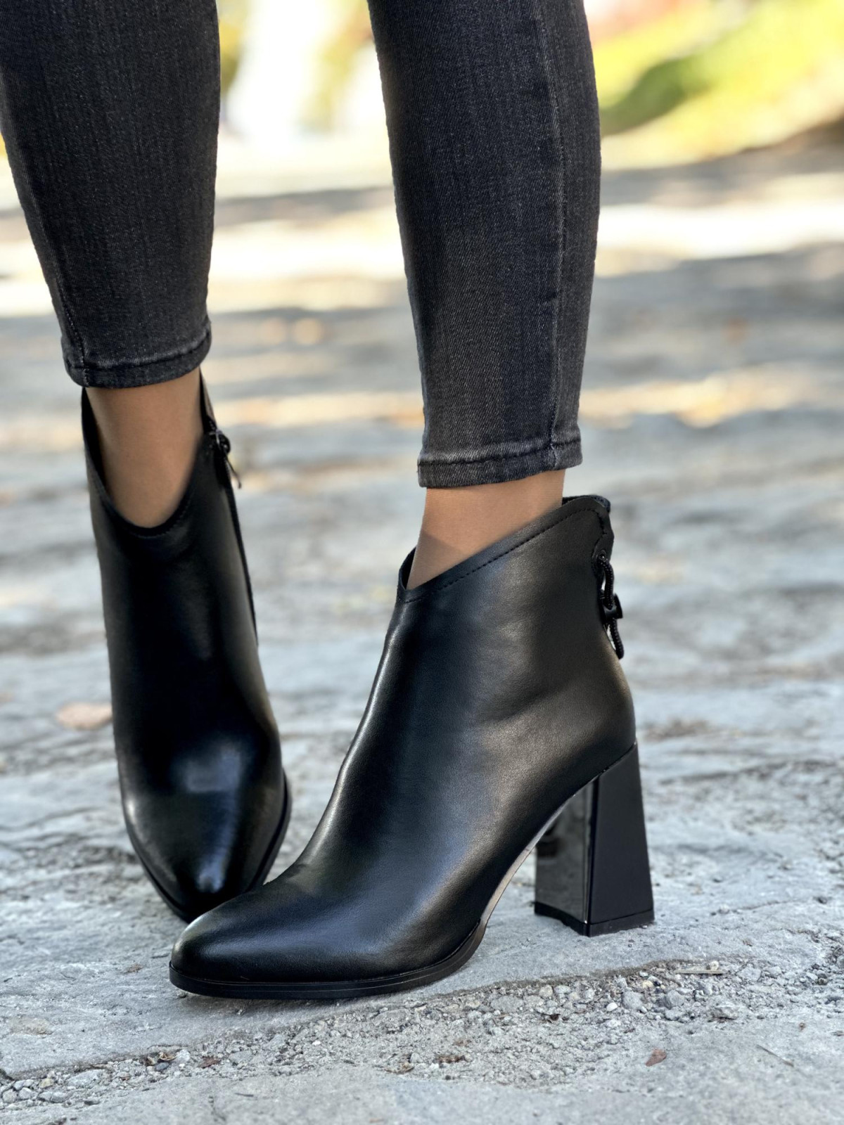 Eleganckie botki ze skóry naturalnej