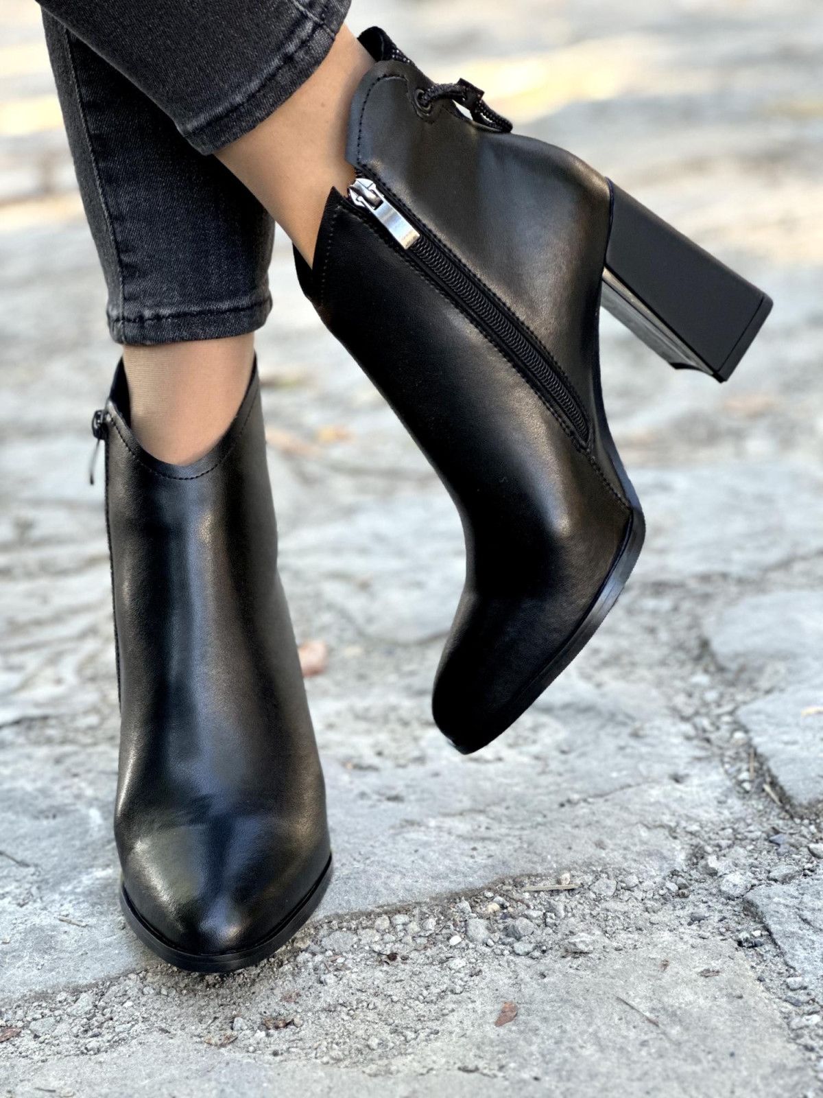 Eleganckie botki ze skóry naturalnej