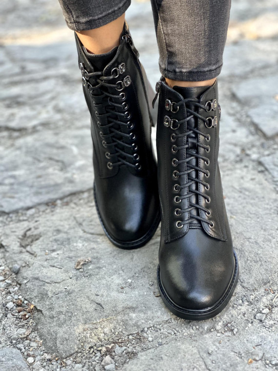 Eleganckie botki ze skóry naturalnej