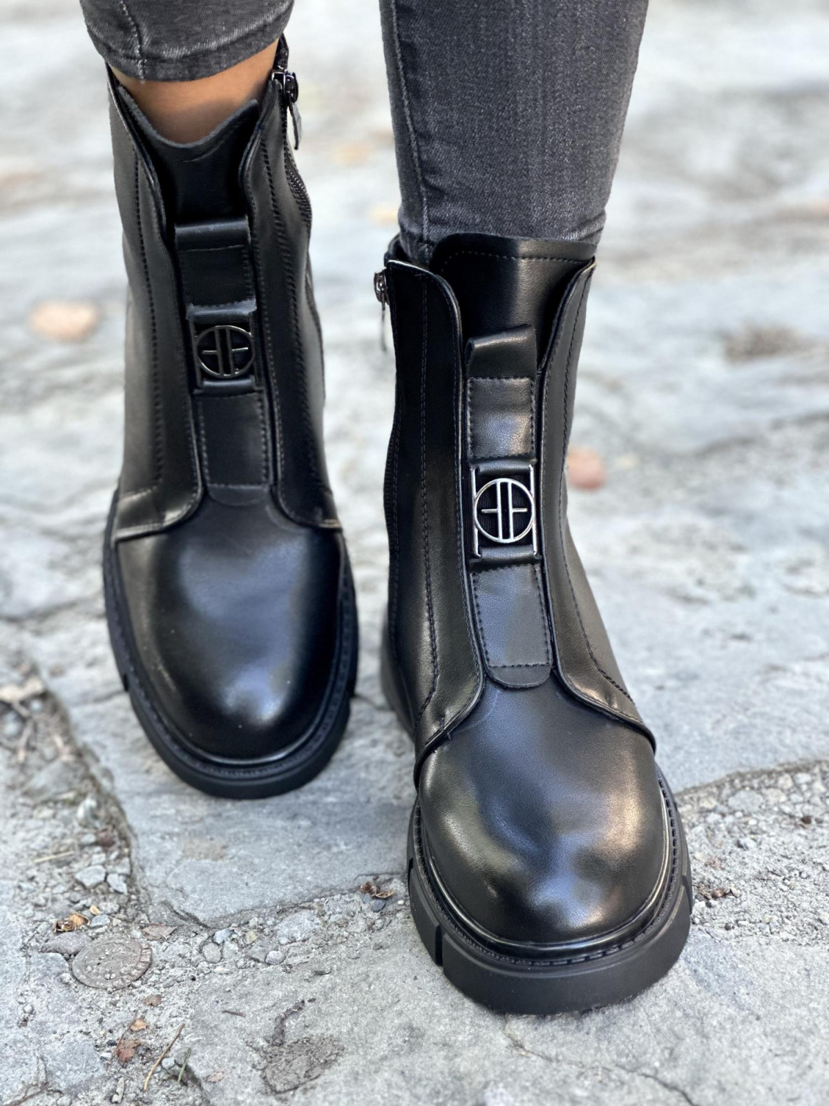 Eleganckie botki ze skóry naturalnej