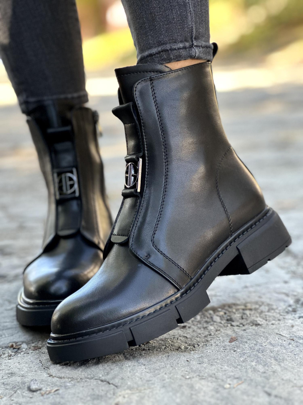 Eleganckie botki ze skóry naturalnej