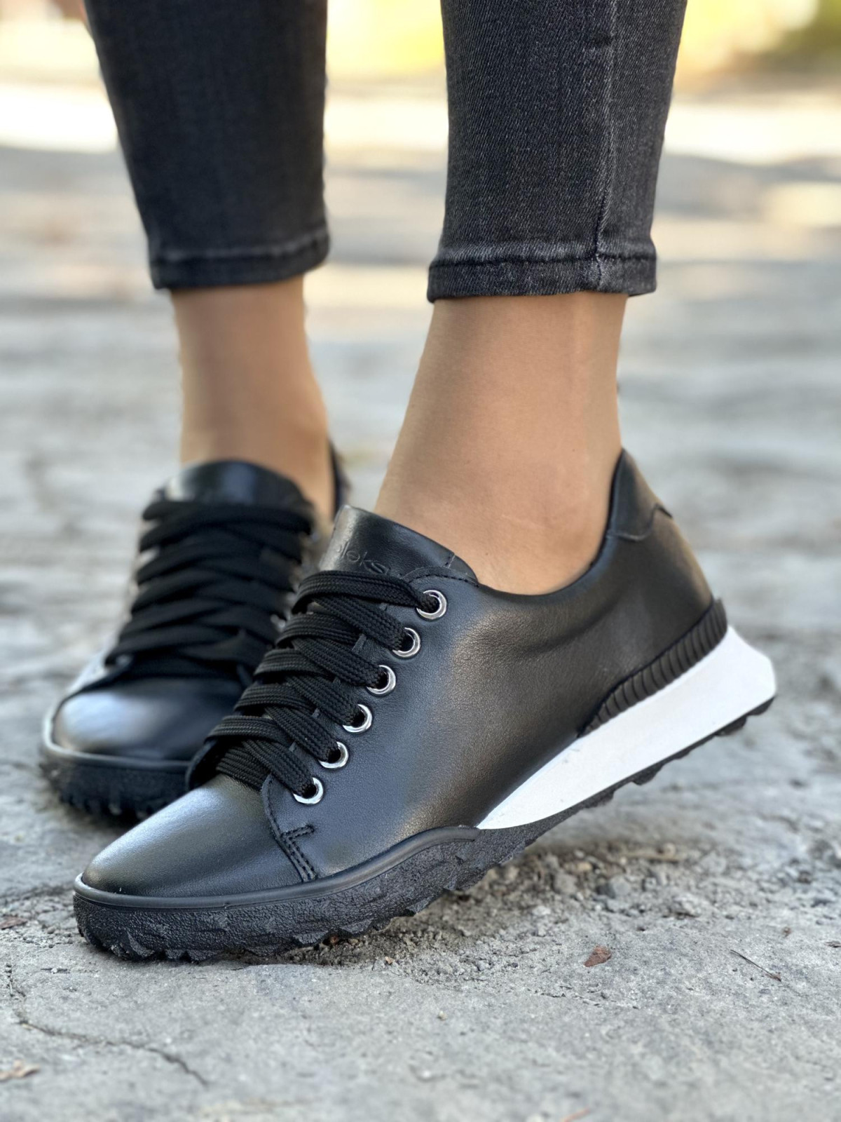 Wyjątkowe sneakersy ze skóry OLEKSY Polskiej produkcji