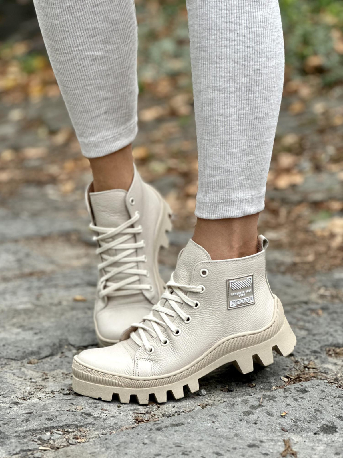 Nowoczesne trapery ze skóry OLEKSY Polskiej produkcji