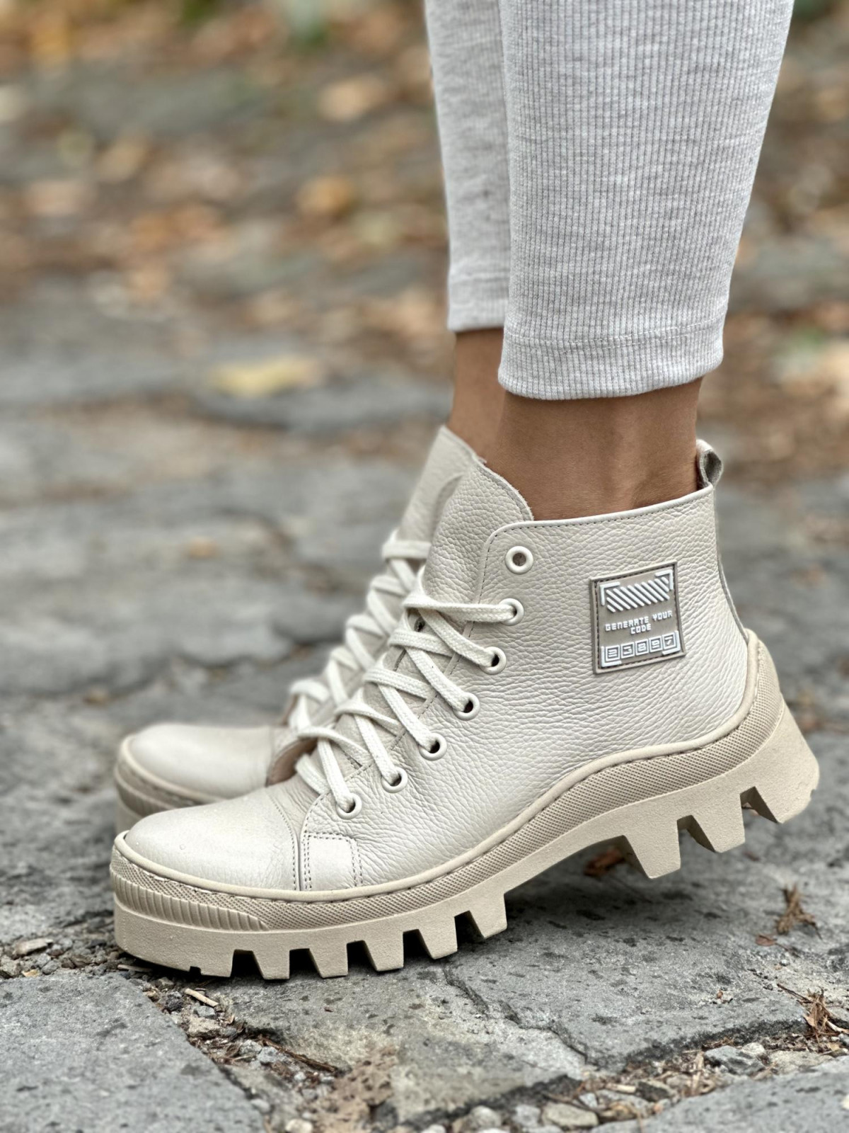 Nowoczesne trapery ze skóry OLEKSY Polskiej produkcji