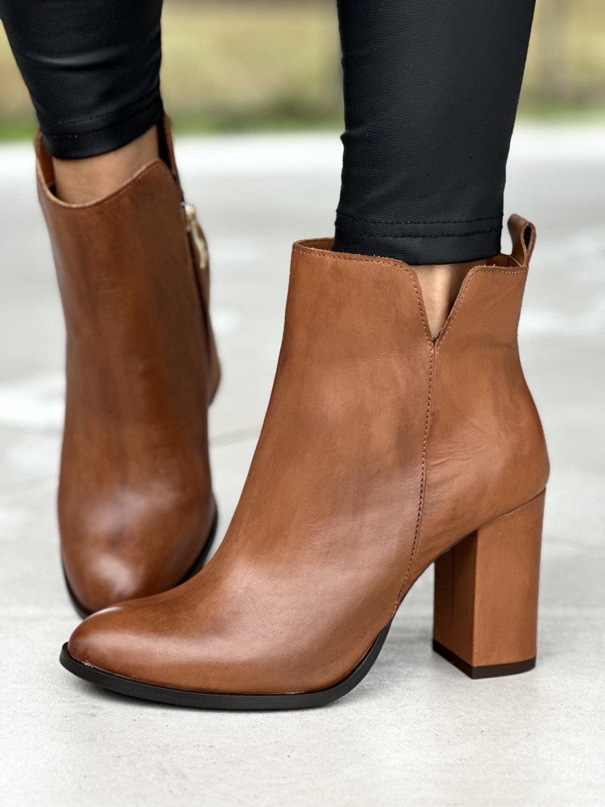 Wyjątkowe botki OLEKSY, ze skóry Polskiej produkcji