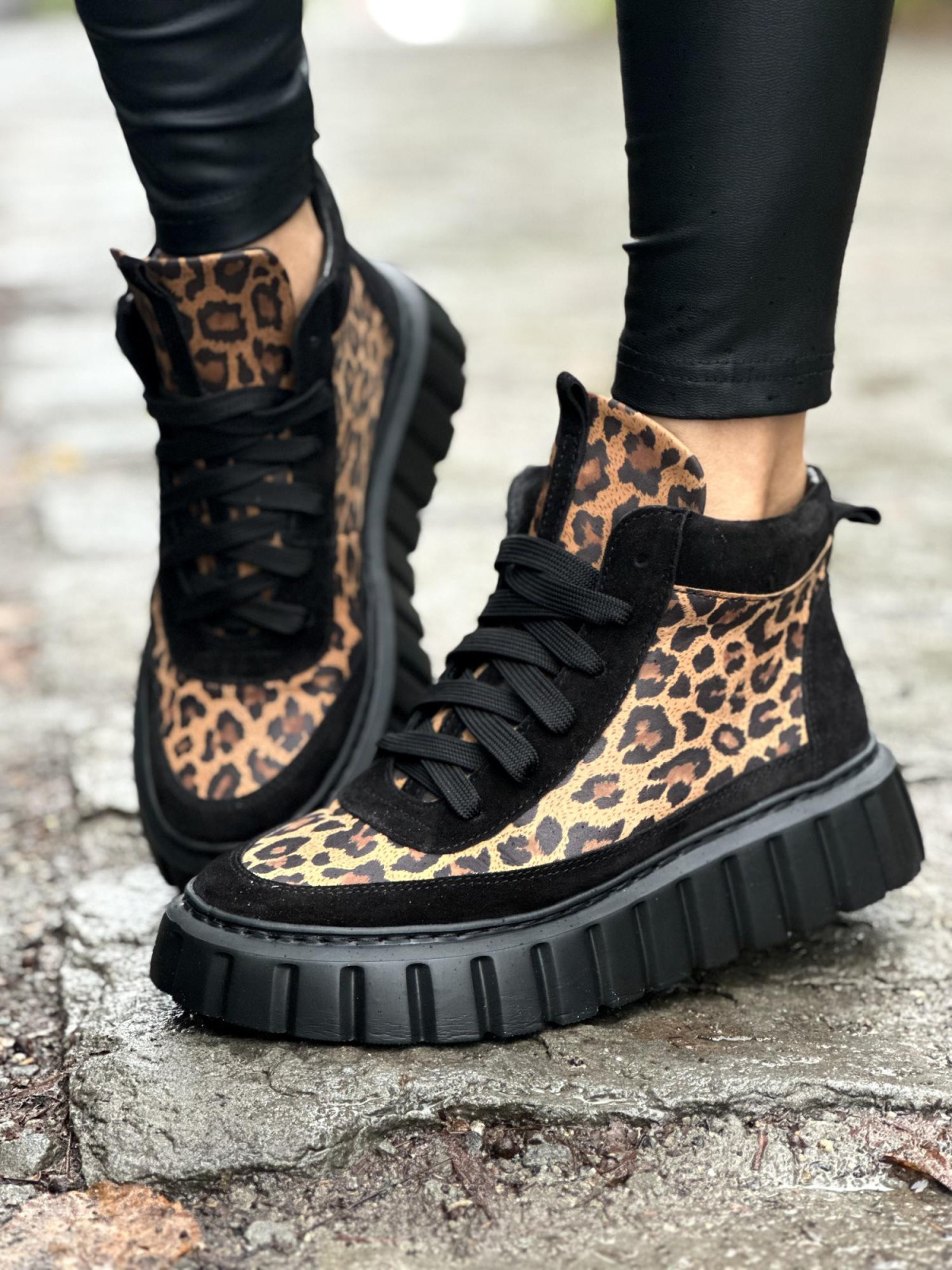 Sneakersy OLEKSY ze skóry naturalnej, Polskiej produkcji