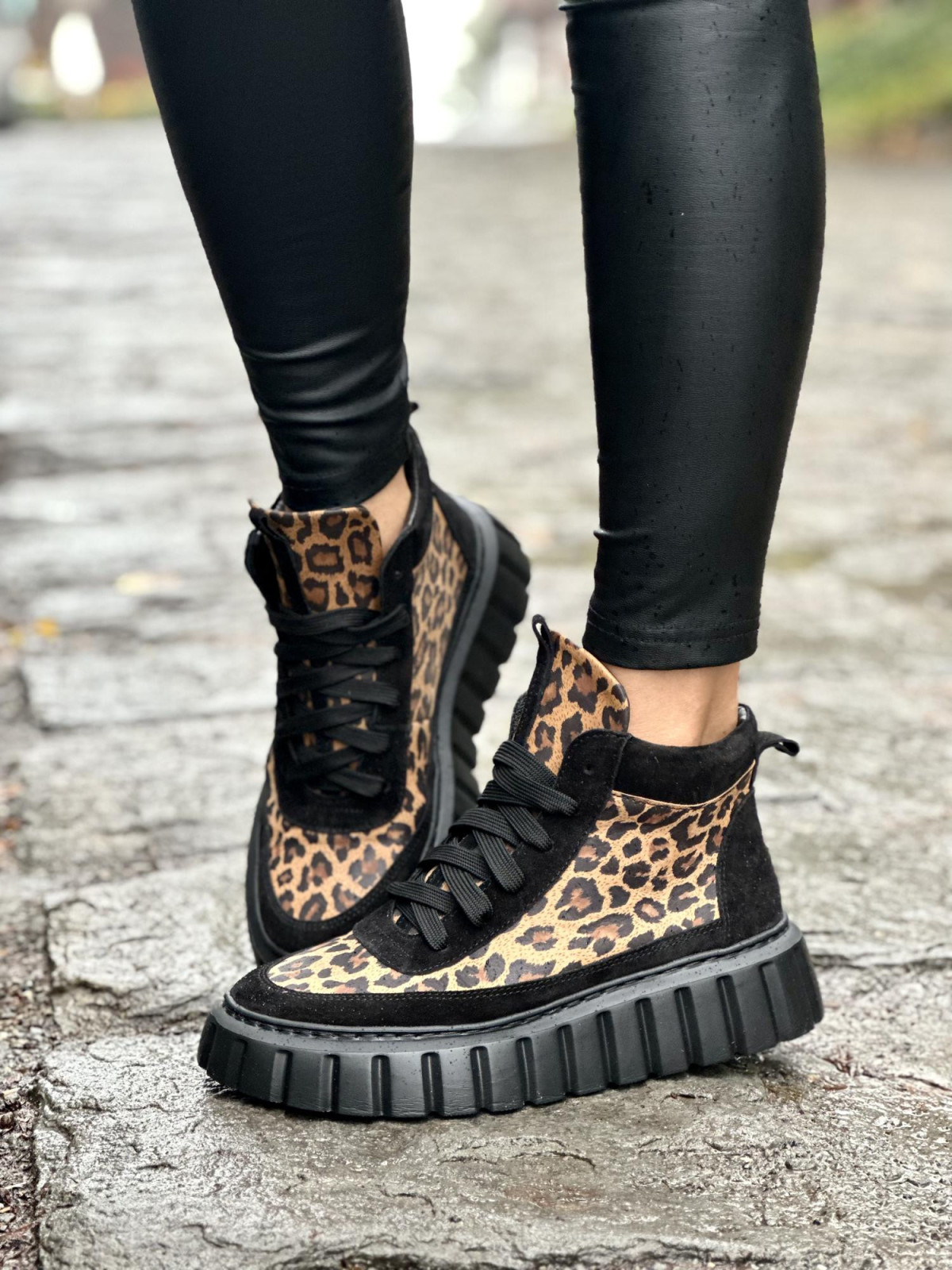 Sneakersy OLEKSY ze skóry naturalnej, Polskiej produkcji