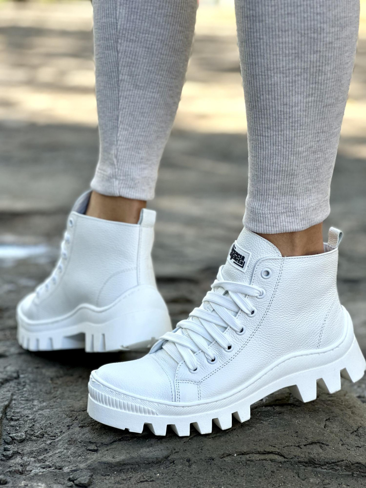 Trapery damskie skórzane OLEKSY Polskiej produkcji