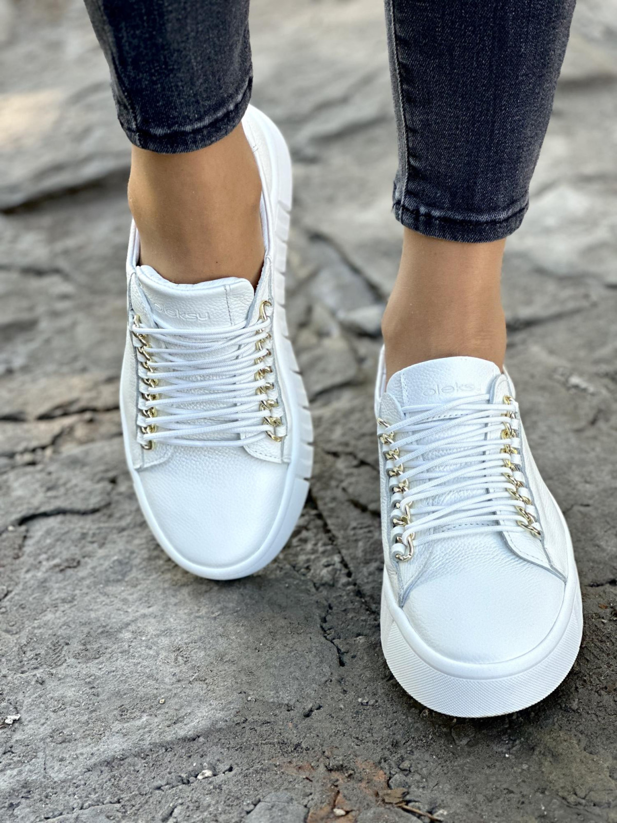 Eleganckie trampki skórzane OLEKSY, Polskiej produkcji