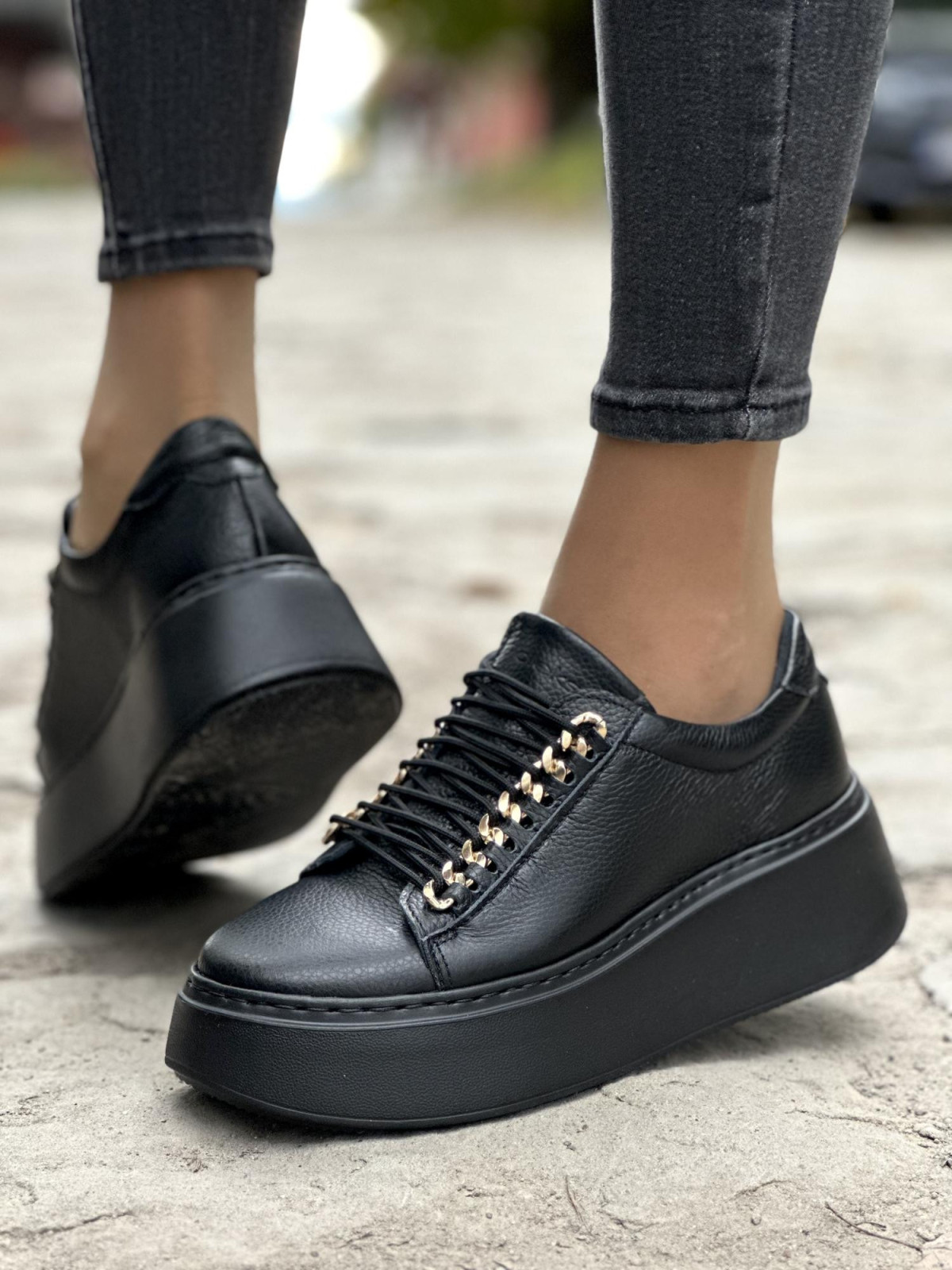 Eleganckie skórzane sneakersy OLEKSY Polskiej produkcji